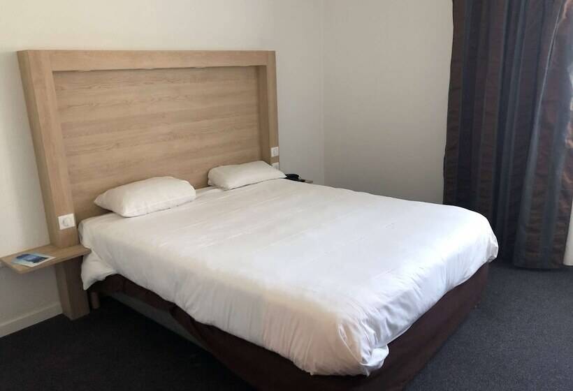 Номер Superior, Kyriad Nemours