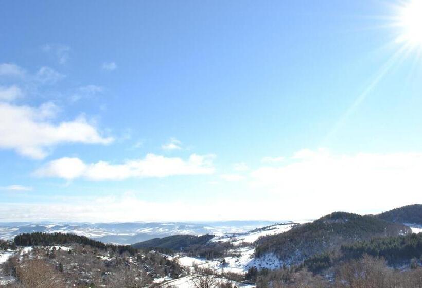 סטודיו משפחתי, Le Chalet