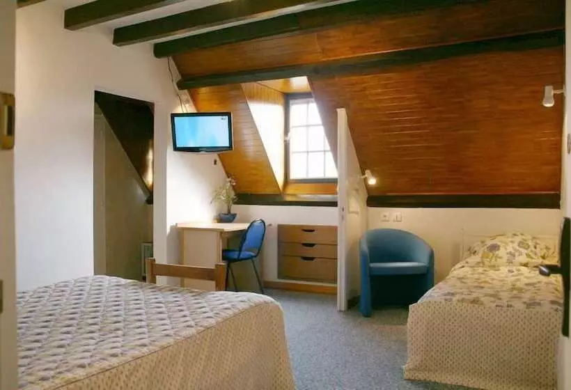 スタンダードトリプルルーム, Logis Auberge La Diege