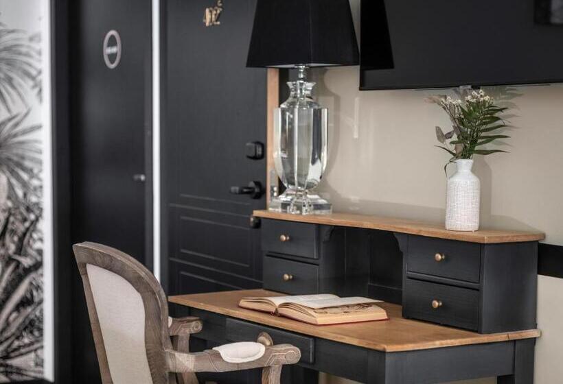 غرفة كومفورت ثلاثية, Maisons Du Monde Hôtel & Suites   Marseille Vieux Port