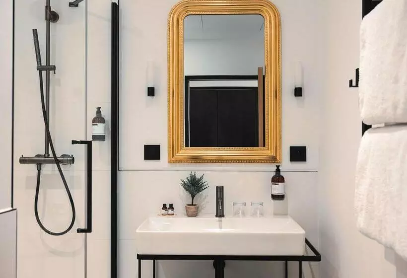 اتاق لوکس با چشم‌انداز, Maisons Du Monde Hôtel & Suites   Marseille Vieux Port