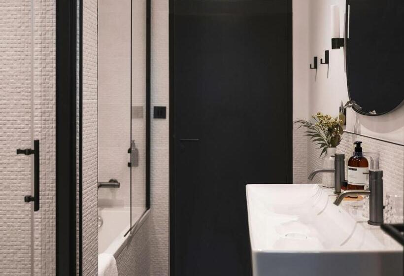 غرفة ديلوكس ذات إطلالة, Maisons Du Monde Hôtel & Suites   Marseille Vieux Port