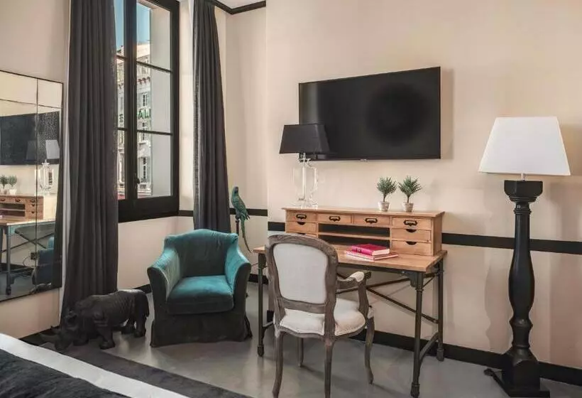 اتاق لوکس با چشم‌انداز, Maisons Du Monde Hôtel & Suites   Marseille Vieux Port