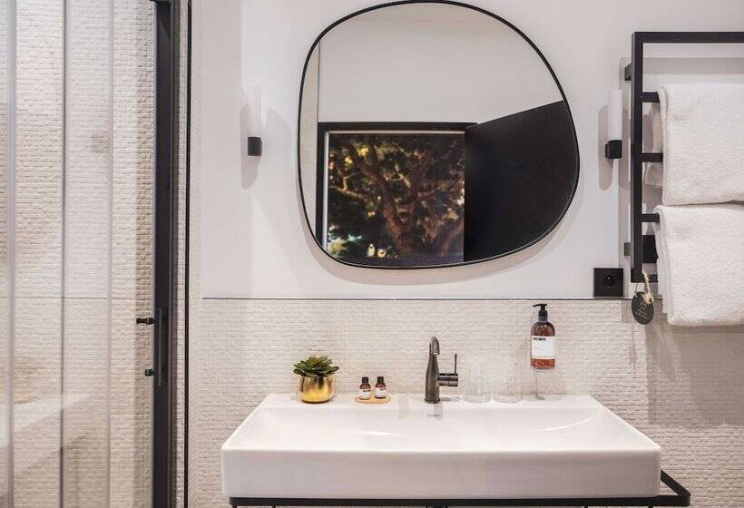 Номер Комфорт, Maisons Du Monde Hôtel & Suites   Marseille Vieux Port