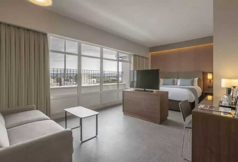 ジュニアスイート, Hotel Riu Plaza The Gresham Dublin