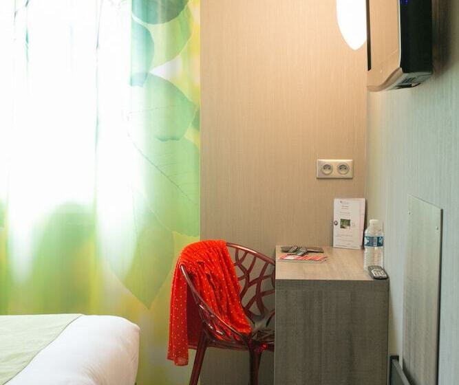 Номер Комфорт, The Originals City, Hôtel Le Garden, Tours Sud
