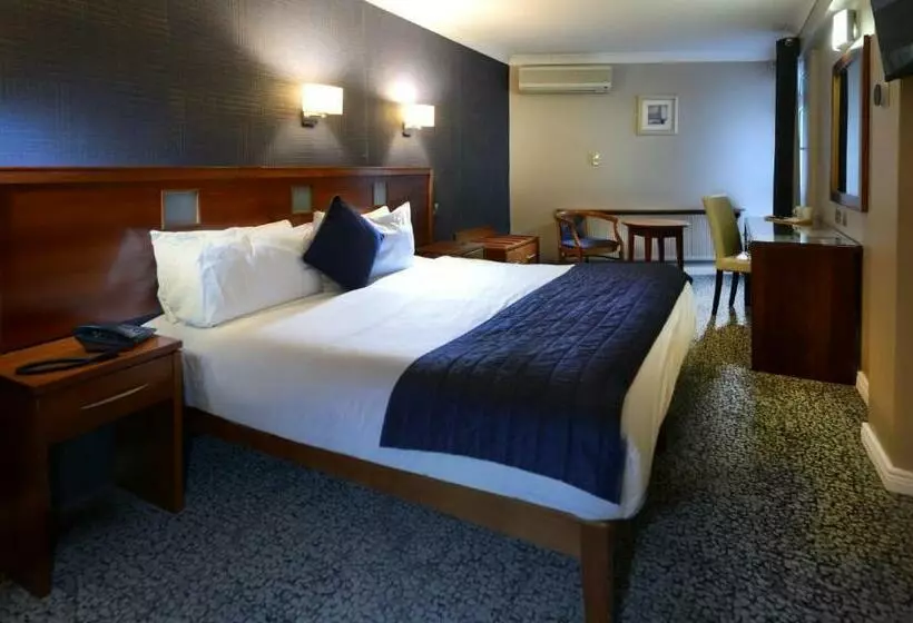 اتاق استاندارد یک نفره, Imperial Hotel Galway