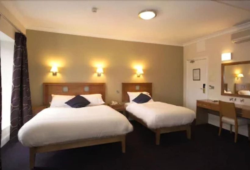 标准三人间, Imperial Hotel Galway