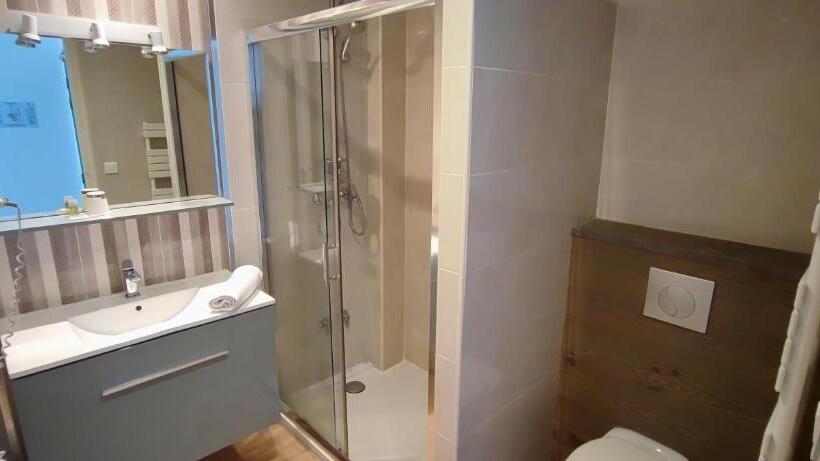 חדר סופריור, Logis Grand Hotel Pelisson