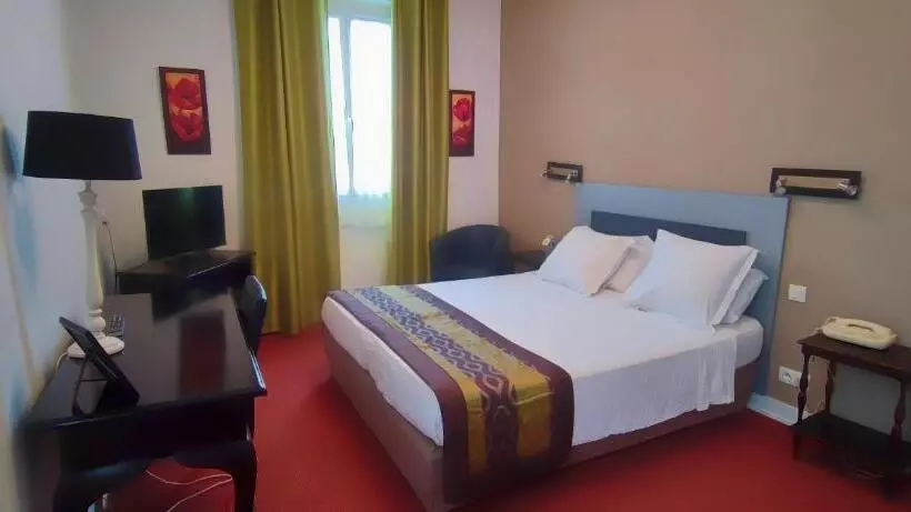 Superior Room, Logis Grand Hotel Pelisson