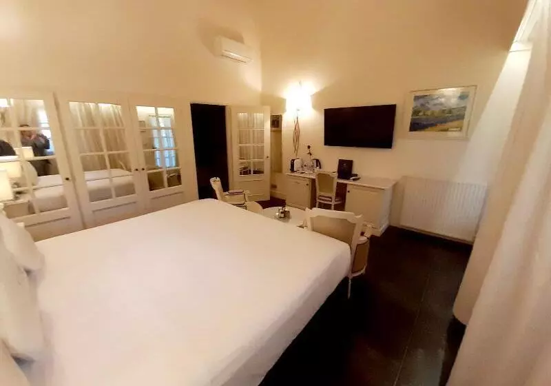デラックスルーム, Auberge De Cassagne & Spa