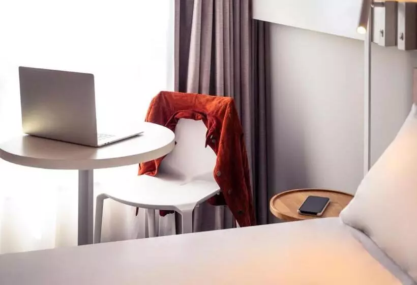 ファミリールーム, Ibis Annecy   Cran Gevrier