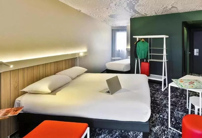 ファミリールーム, Ibis Annecy   Cran Gevrier