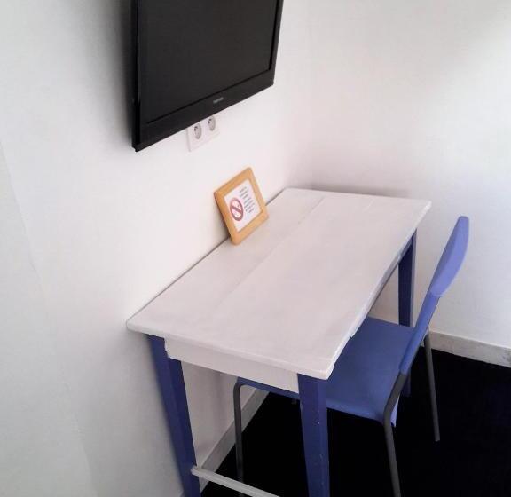 浴室共有のエコノミールーム, Belle Meuniere