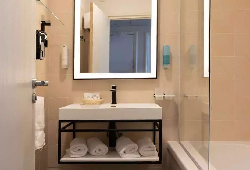 اتاق خانوادگی, Best Western Hotel Matisse