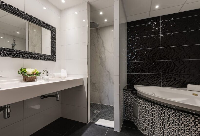 غرفة ديلوكس, Bristol