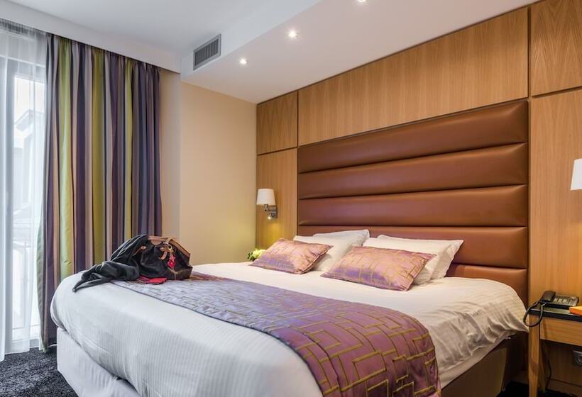 غرفة كومفورت, Bristol