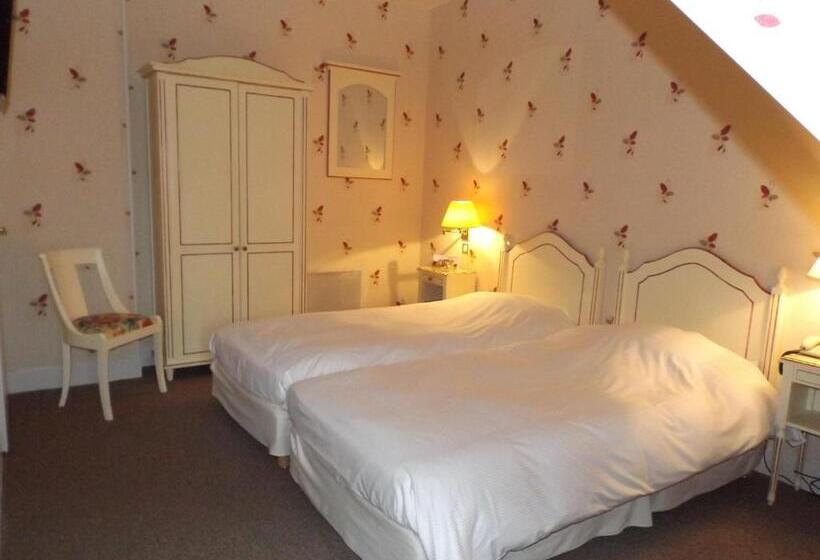 기본룸, Château Des Monthairons Hôtel Restaurant Gastromaison Spa Privatif