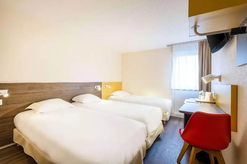 Standard Kolmen Hengen Huone, Comfort Hotel Lille Lomme