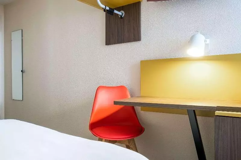 Standard Kolmen Hengen Huone, Comfort Hotel Lille Lomme
