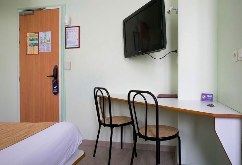 غرفة قياسية ثلاثية, De Rosny