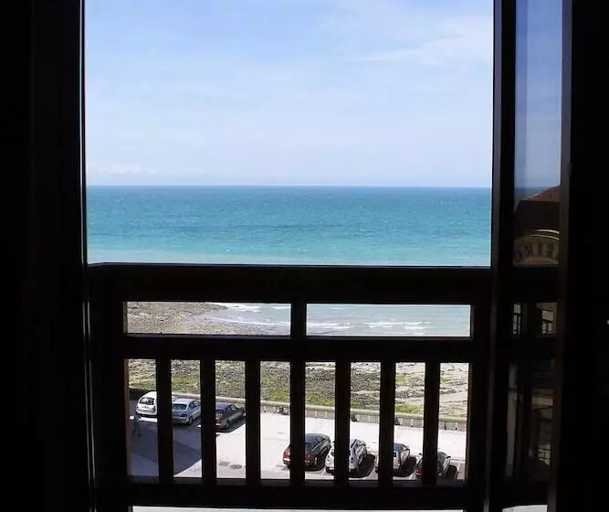 اتاق راحتی یک تخته, Des Bains