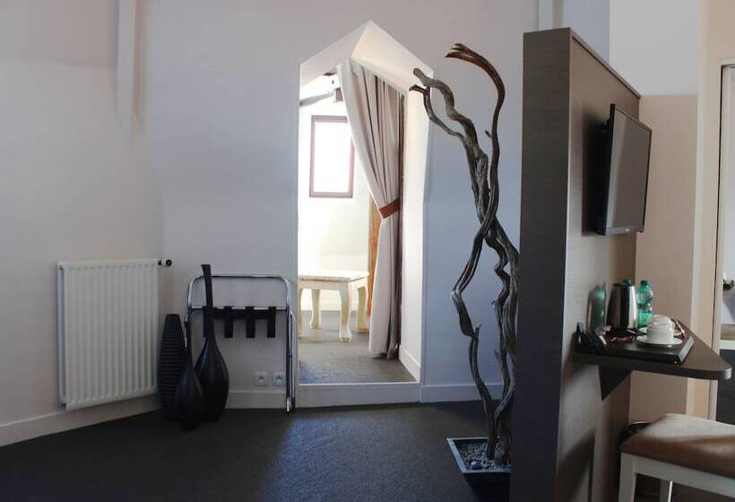 패밀리 룸, Des Bains