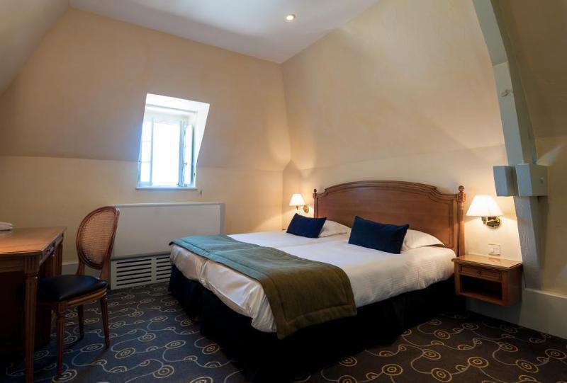 اتاق استاندارد, Domaine De Saulon