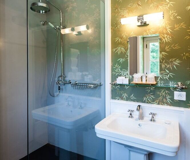 اتاق استاندارد, Domaine De Saulon