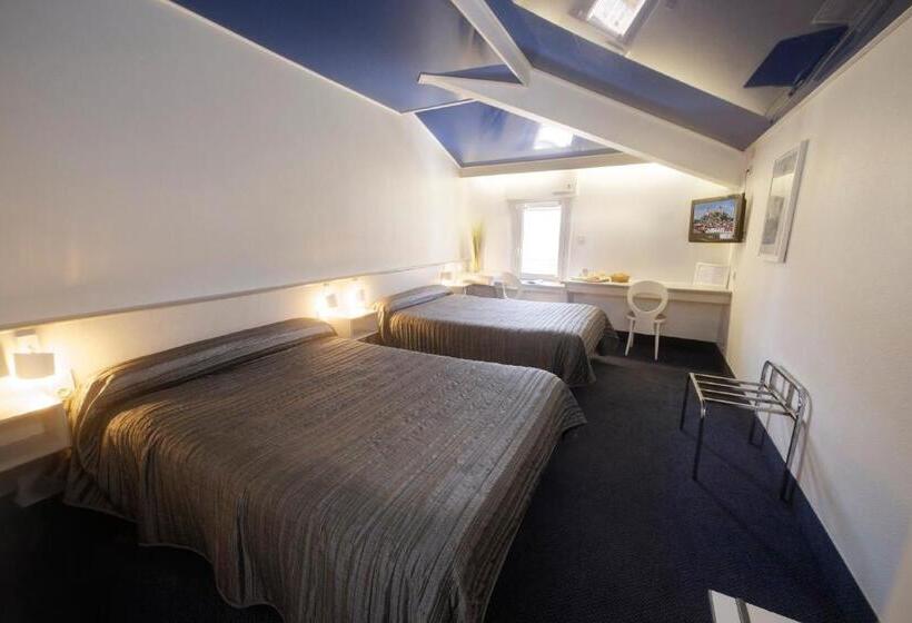 غرفة قياسية رباعية, Hôtel Le Lons