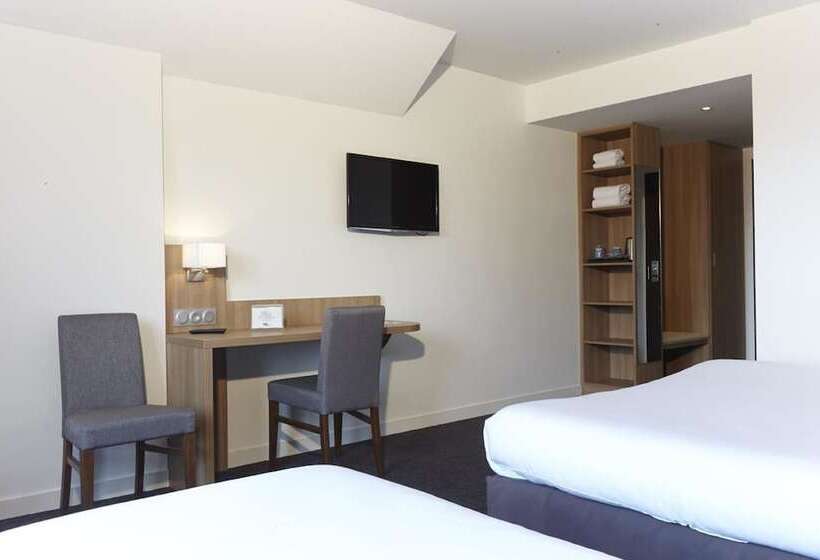 スタンダードルーム, Kyriad Hotel Laval