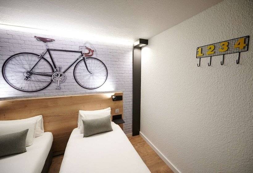 スタンダードルーム, Kyriad Hotel Laval