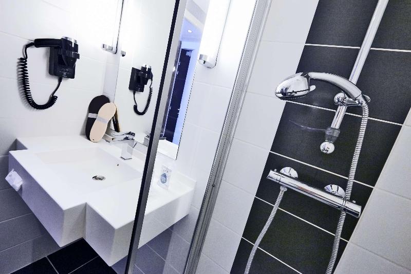 スーペリアールーム, Kyriad Hotel Laval