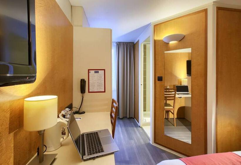 스탠다드 룸, Kyriad Libourne Saint Emilion