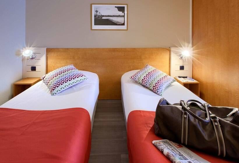 스탠다드 룸, Kyriad Libourne Saint Emilion