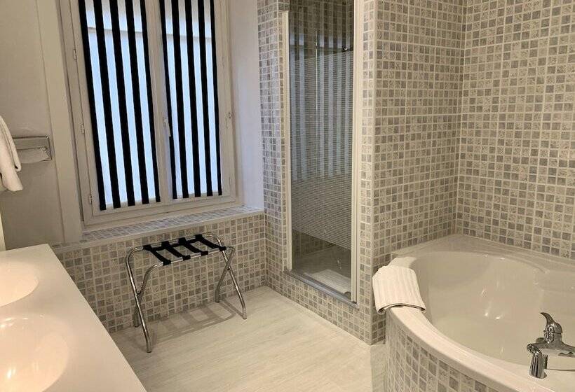 Семейный Номер, Best Western Hôtel Des Voyageurs