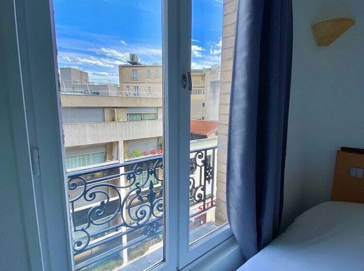 スタンダードルーム, Campanile Paris 15 Tour Eiffel