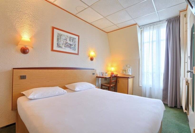Номер Стандарт, Campanile Paris Ouest  Boulogne