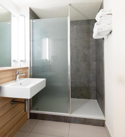 آپارتمان 1 خوابه, Campanile Reims Sud  Bezannes