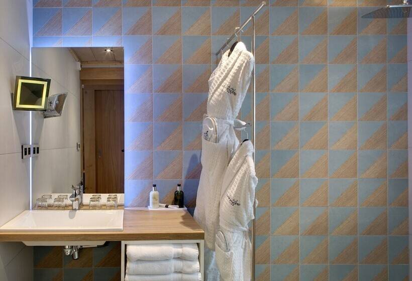 주니어 스위트 발코니, Chalethôtel La Marmotte, La Tapiaz & Spa, The Originals Relais