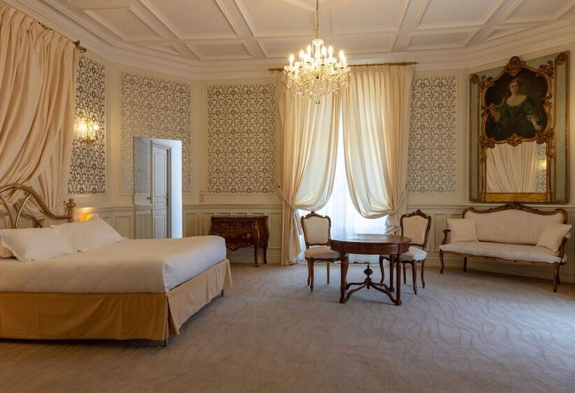 小型套房, The Originals Château De Perigny