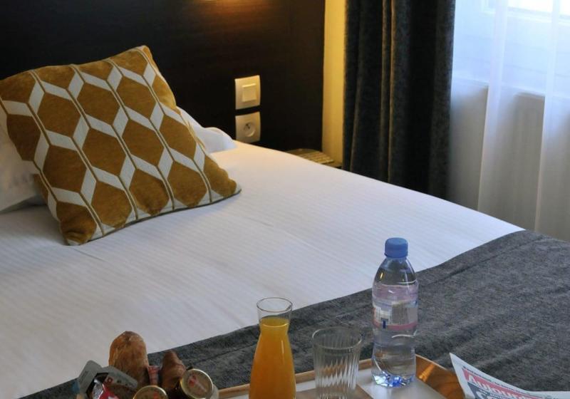 חדר סטנדרט, Des Quatrans