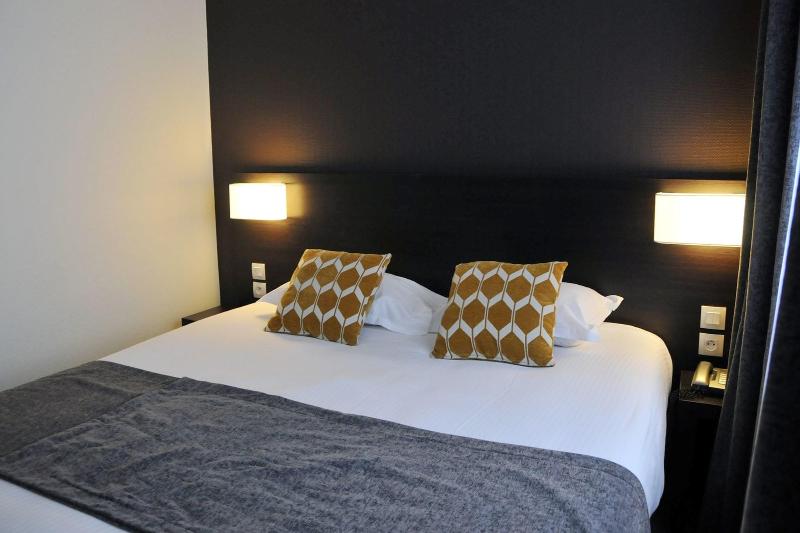 חדר סטנדרט, Des Quatrans