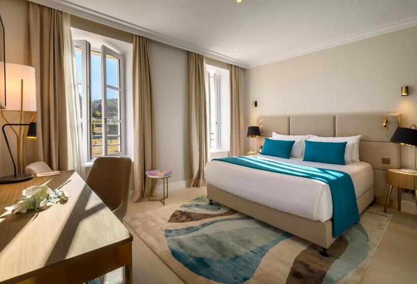 Номер Deluxe, Domaine De Valmouriane