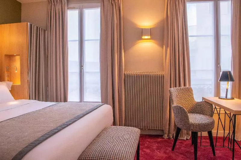 スーペリアールーム, Hôtel Edouard 6 By Malone