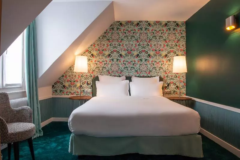 スーペリアールーム, Hôtel Edouard 6 By Malone