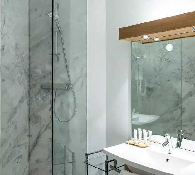 スーペリアールーム, Hôtel Forest Hill Meudon Velizy