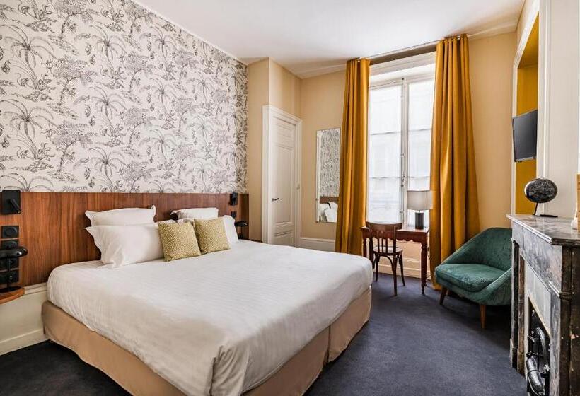 スーペリアールーム, Globe Et Cecil