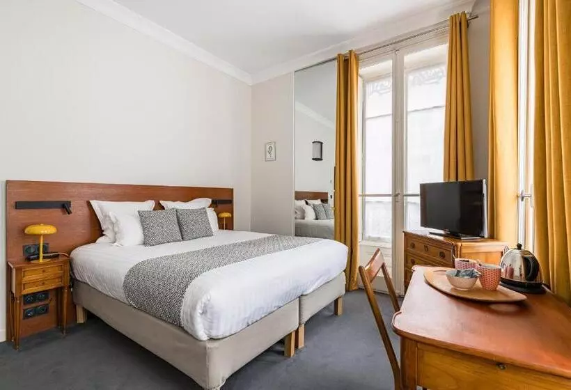 Quarto Deluxe, Globe Et Cecil