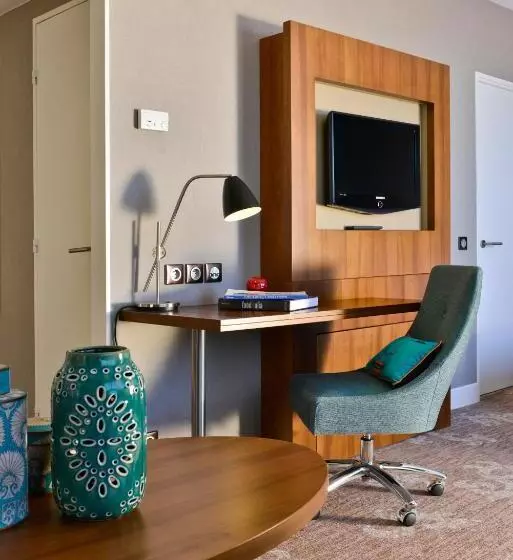 ２ベッドスイートルーム, Holiday Inn Nice, An Ihg